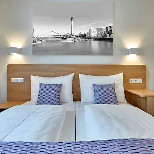 Ξενοδοχείο Mcdreams Duesseldorf-city