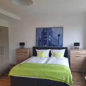 Studiotel Loft *** Dusseldorf